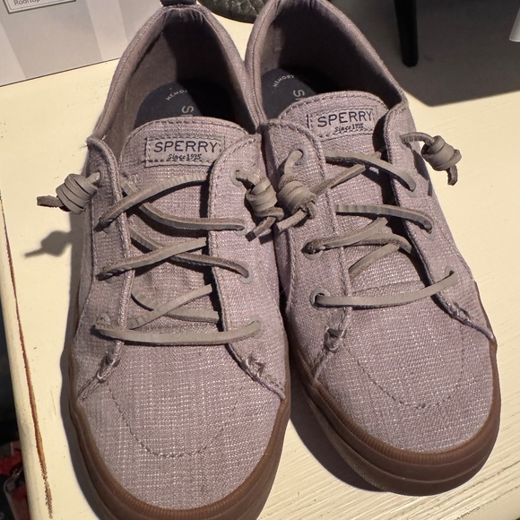 Sperry Sneakers, size 8 1/2 - Picture 1 of 6